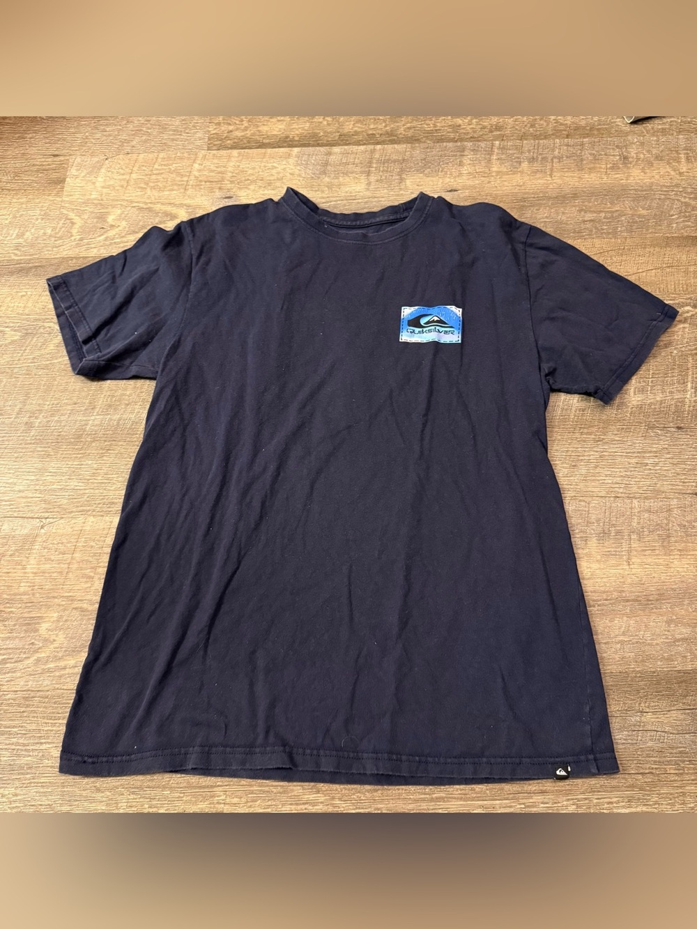 Quiksilver Men's Tee size Large